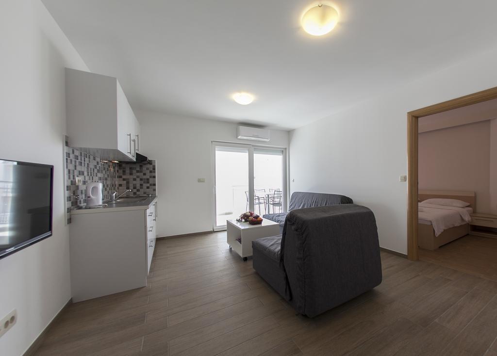 Apartments Villa Klara Башка-Вода Экстерьер фото